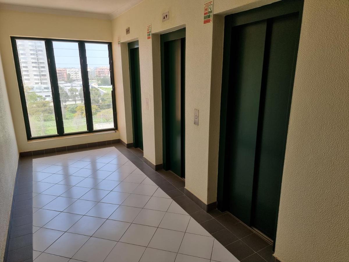 Apartamento Encantador Com Piscina Aquecida Portimão Exterior foto